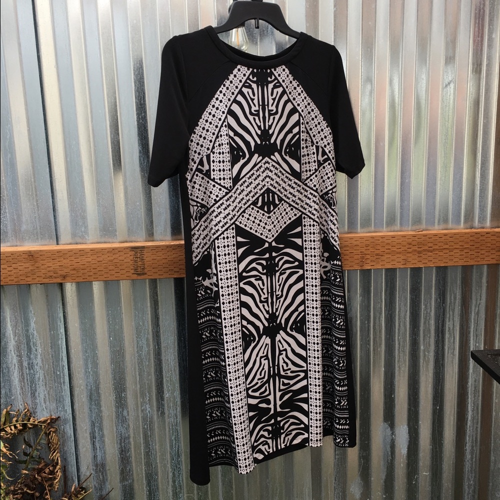 NZ designer, Ella J Classic,